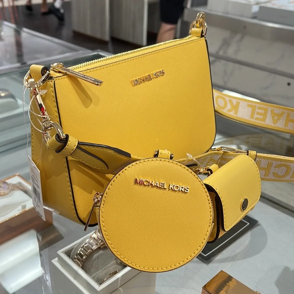 MICHAEL KORS JET SET TRAVEL SMALL SHOULDER CROSSBODY BAG WITH TECH ATTCH AIRPOD - Picture 15 of 16